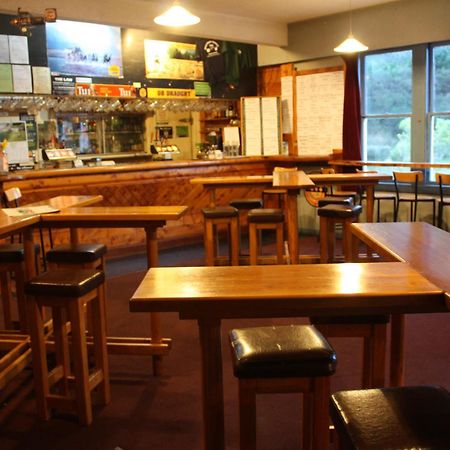 Owen River Tavern & Motels 외부 사진